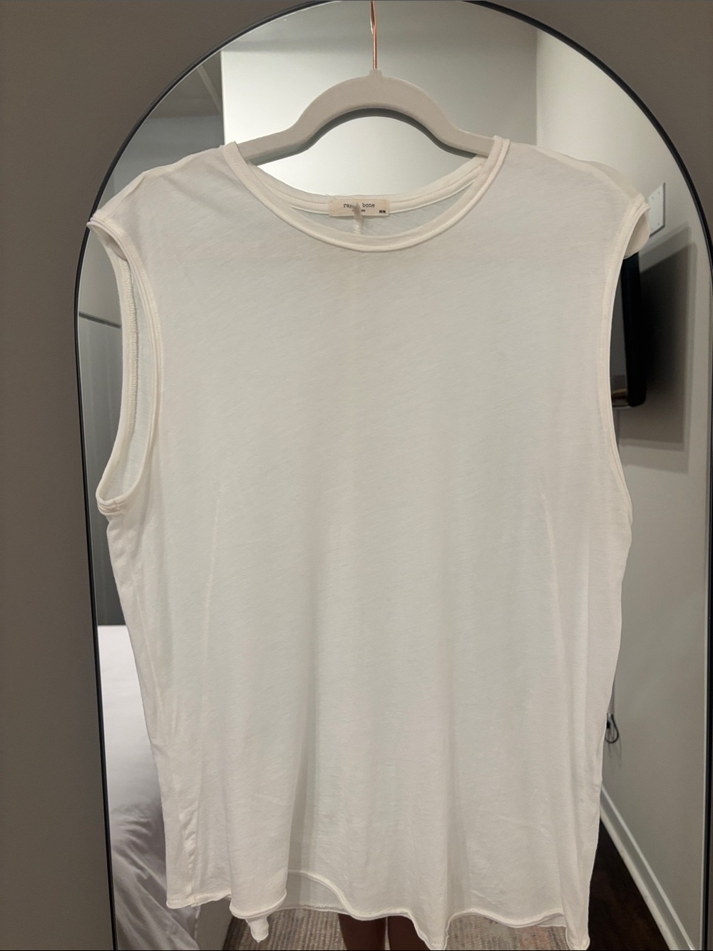 Rag & Bone size M sleeveless white Tshirt